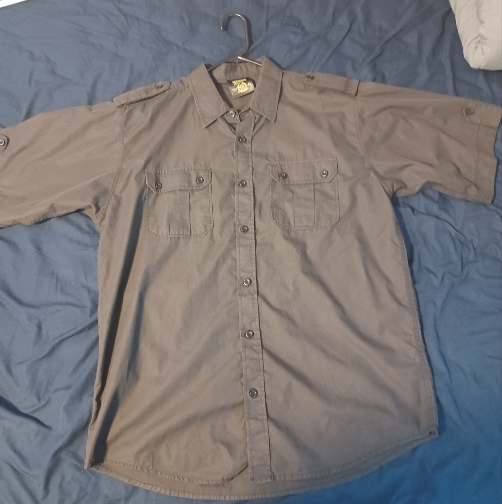 Pulse Wear Shirt Size XL